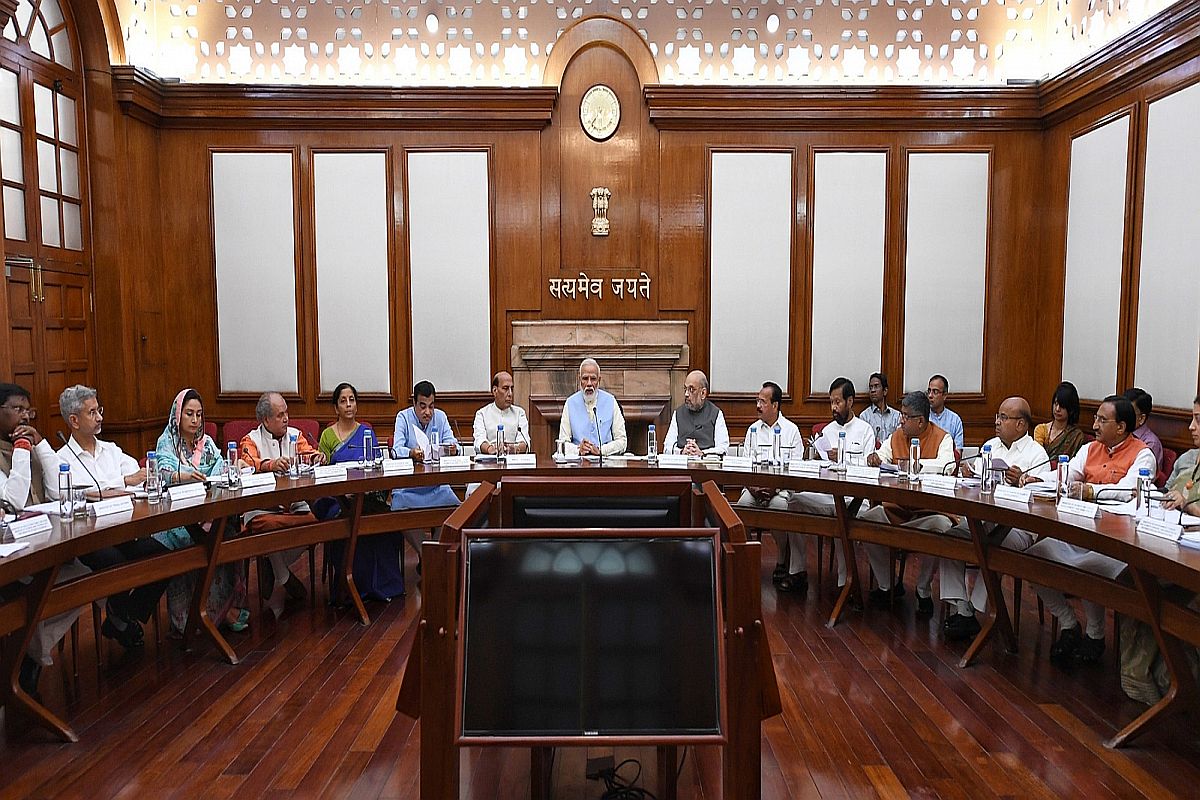 ‘Reach office on time’: PM Modi instructs Council of Ministers in first meet