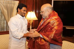 Andhra CM Jaganmohan requests Amit Shah to ‘soften PM’s heart’ on special category status