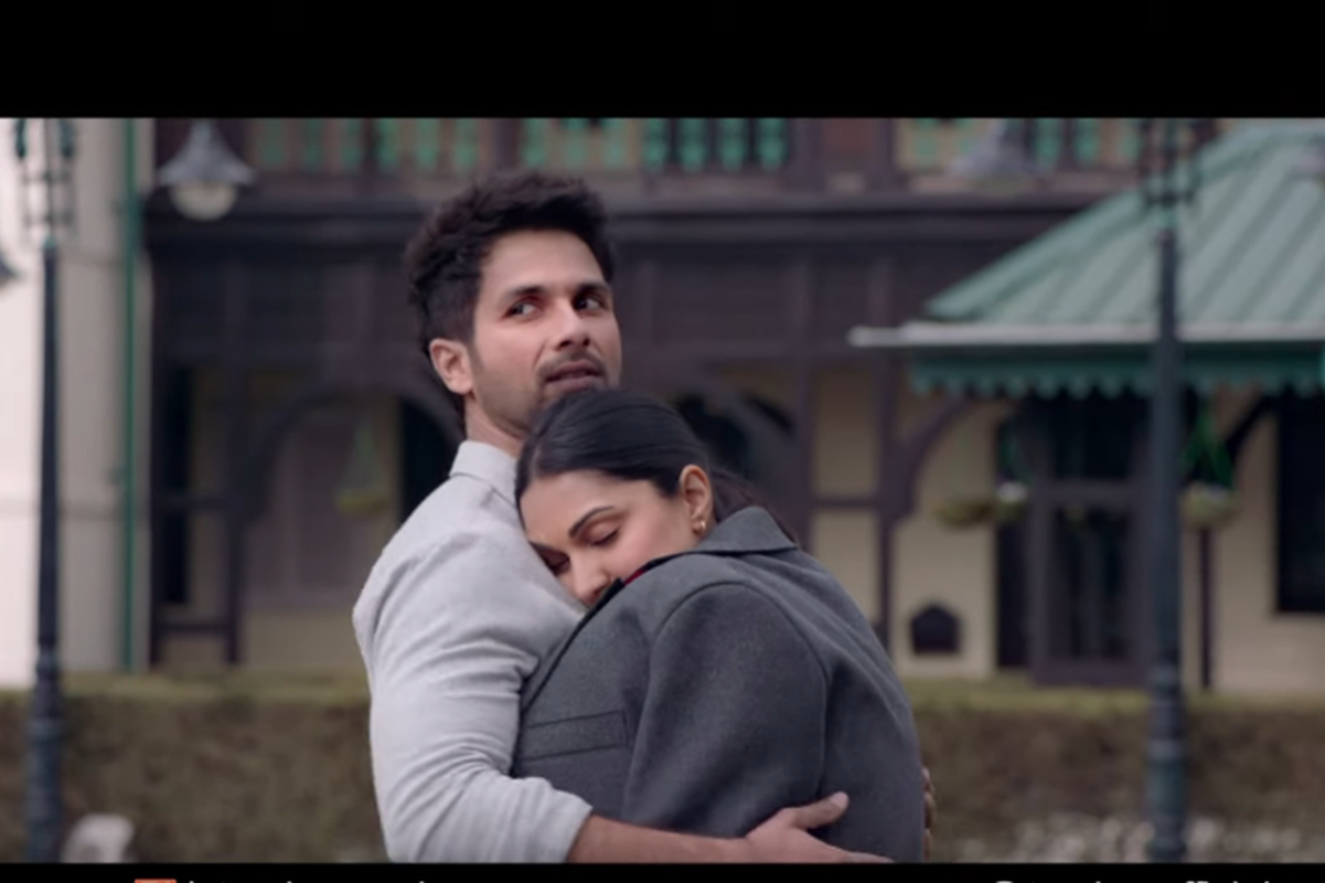 Catch Shahid Kapoor, Kiara Advani’s innocent romance in Kabir Singh’s latest song, Mere Sohneya