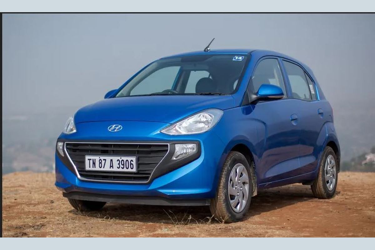 Hyundai’s entry level hatchback, the Santro, is about to undergo a variant overhaul, a leaked dealer document suggests.