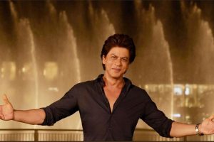 SRK completes 27 years in Bollywood, fans express their love in 90s style on internet