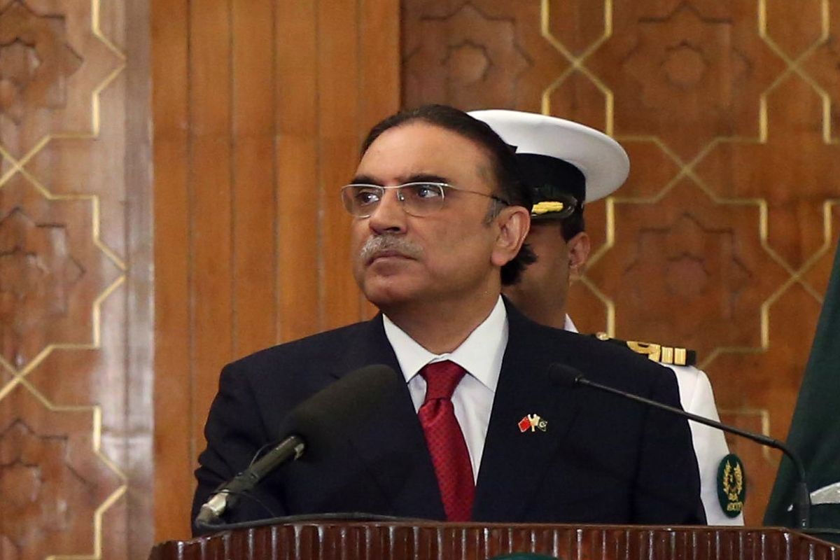 ‘Remove Pak PM,to save nation’, says Asif Ali Zardari