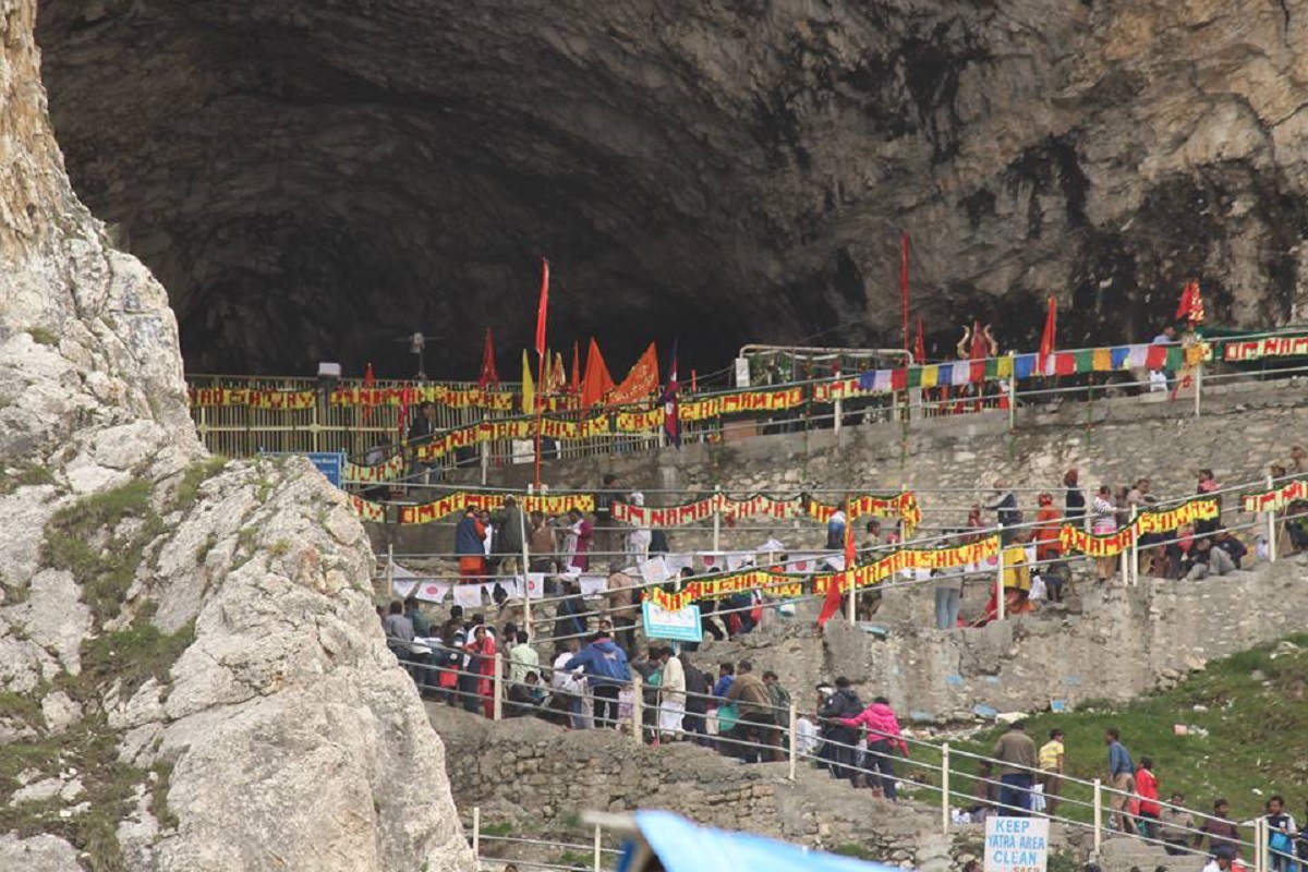 Over 84,000 pilgrims visit Amarnath cave shrine
