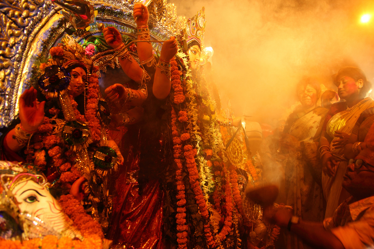 Security strengthen in Kolkata after terror alert amid Durga Puja