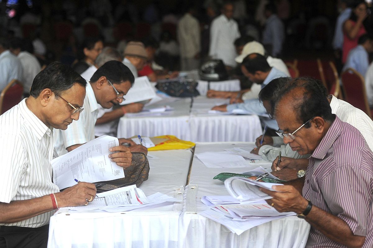 Relief for taxpayers; deadline for filing income tax returns extended to Aug 31