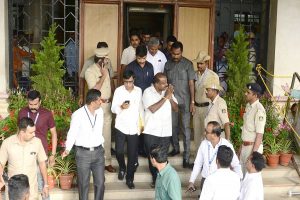 Kumaraswamy moves Trust Motion in Assembly, says ‘conspiracy’ to weaken Karnataka govt
