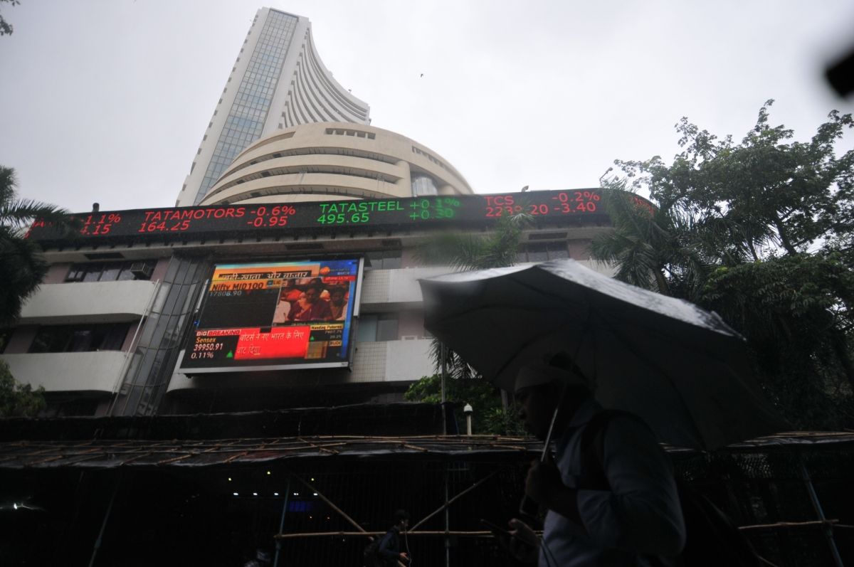 Markets end flat, TCS 2% down ahead of earnings outcome