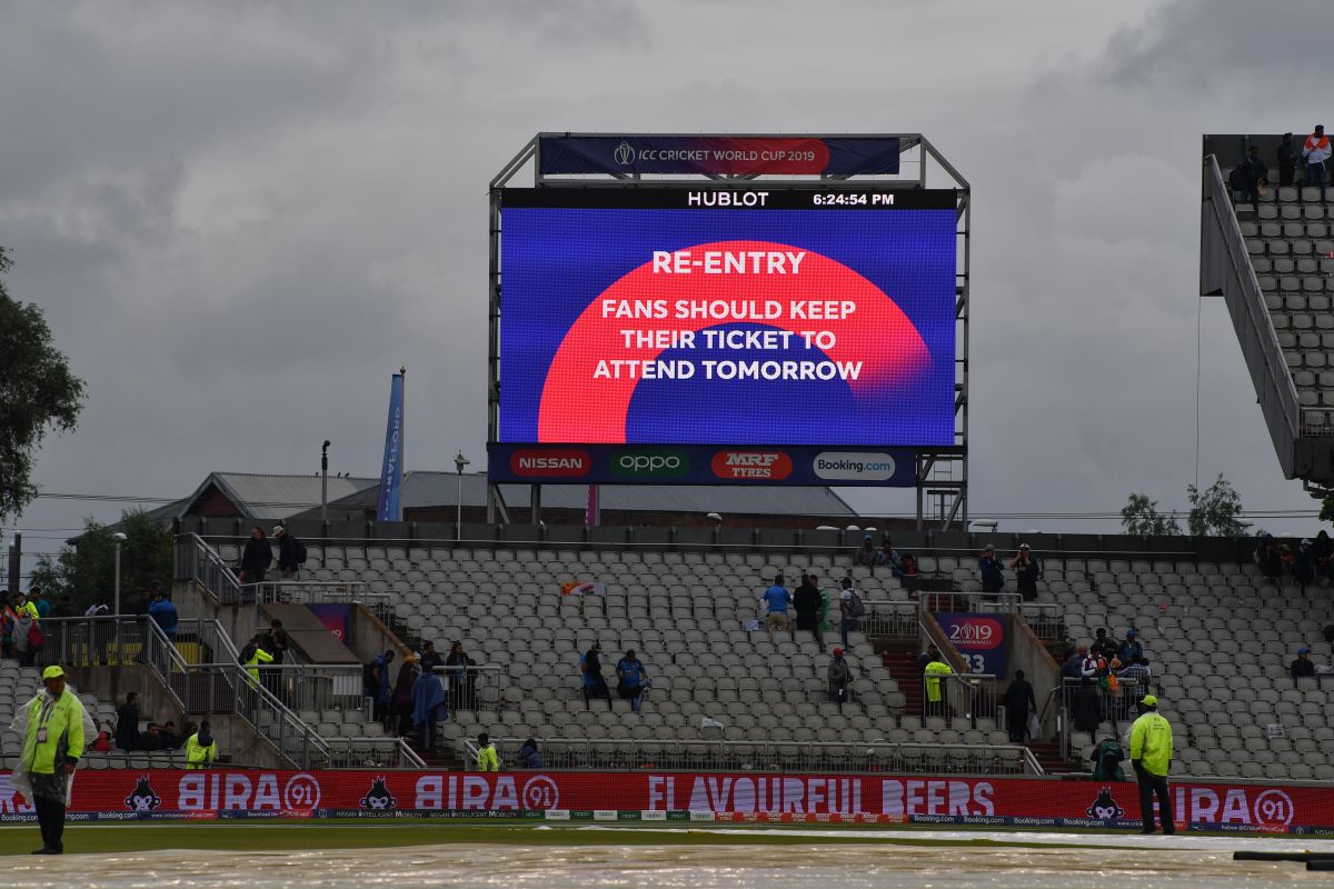 World Cup Semifinal 2019 Ind v NZ: New Zealand to resume on 211/5 on Wednesday