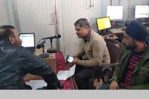 FM radio station on Amarnath routes proving handy for pilgrims