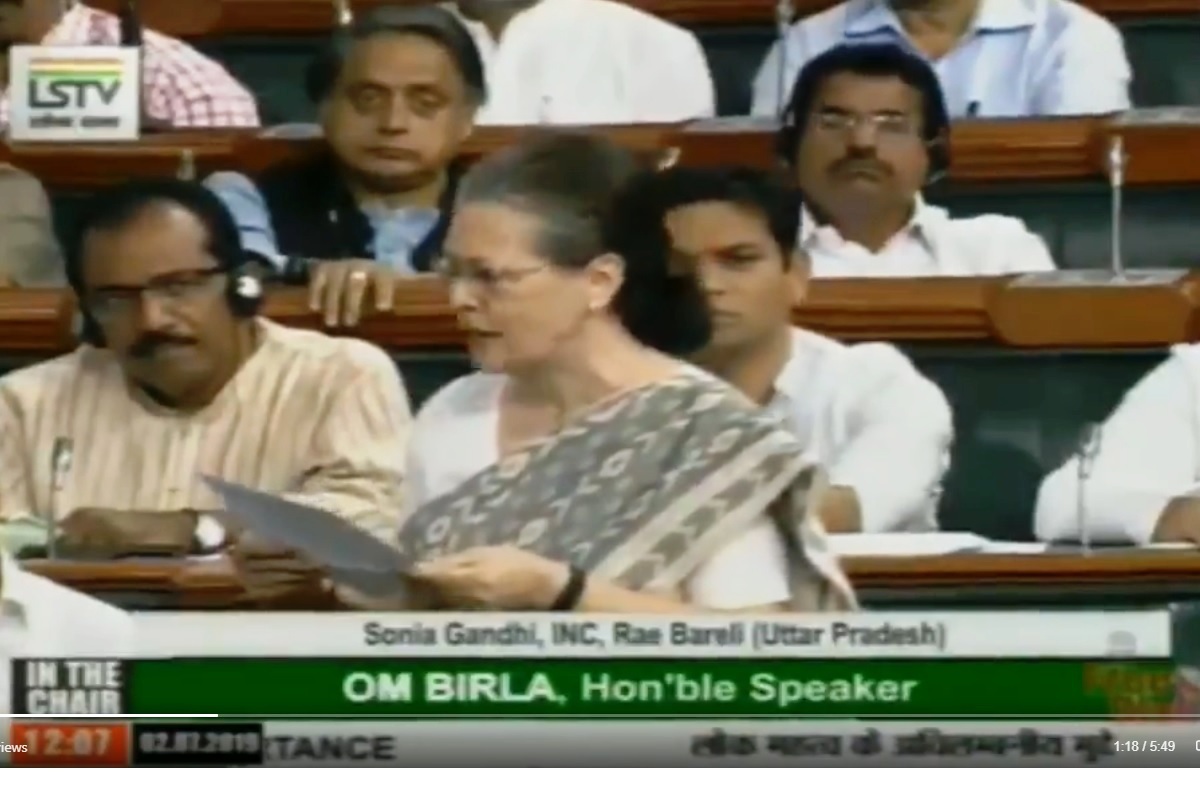 Sonia Gandhi takes on government over PSUs, Modern Coach Factory