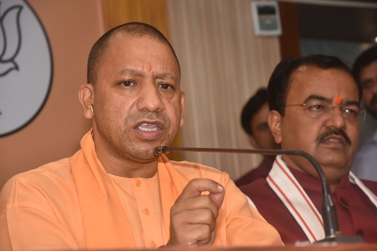 Issue certificates to persons transporting cows to check lynching: Yogi Adityanath