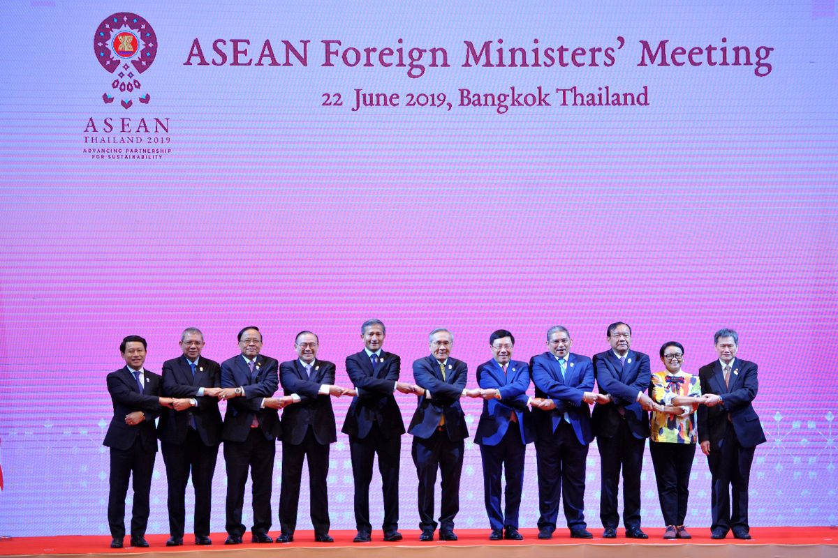 Asean foreign ministers begin summit in Thailand
