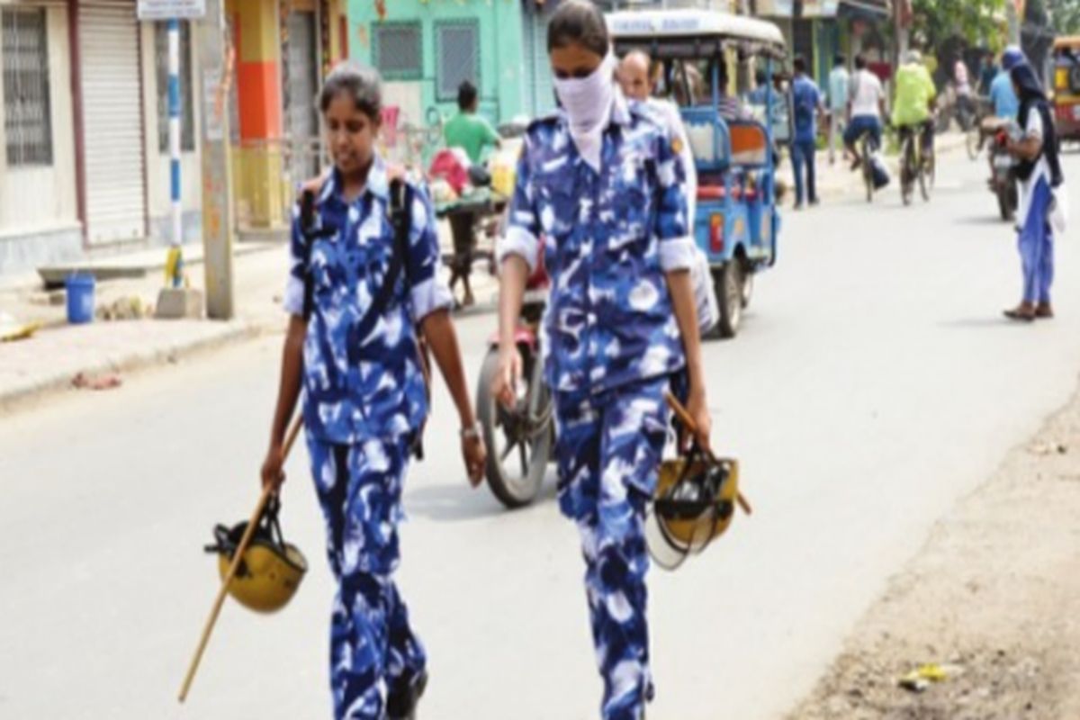 Bhatpara strife: TMC, BJP both blamed