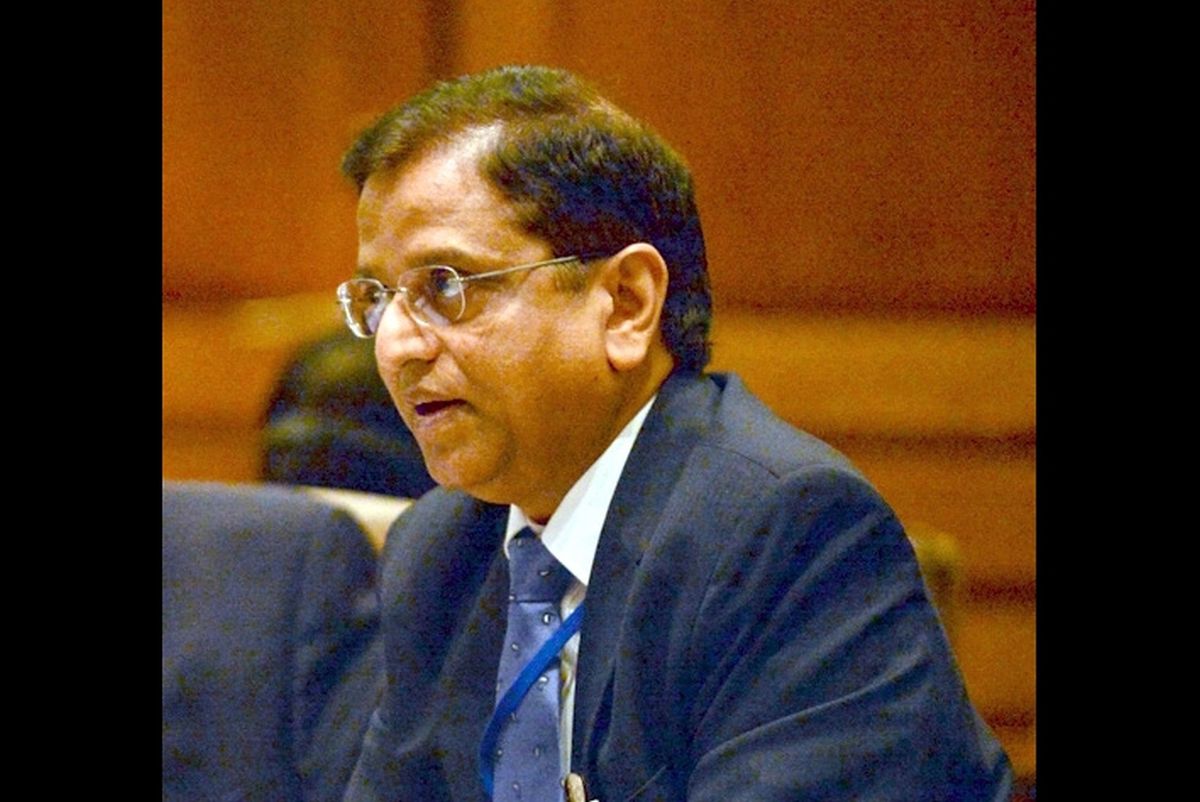 Top bureaucrat seeks VRS after abrupt department shift