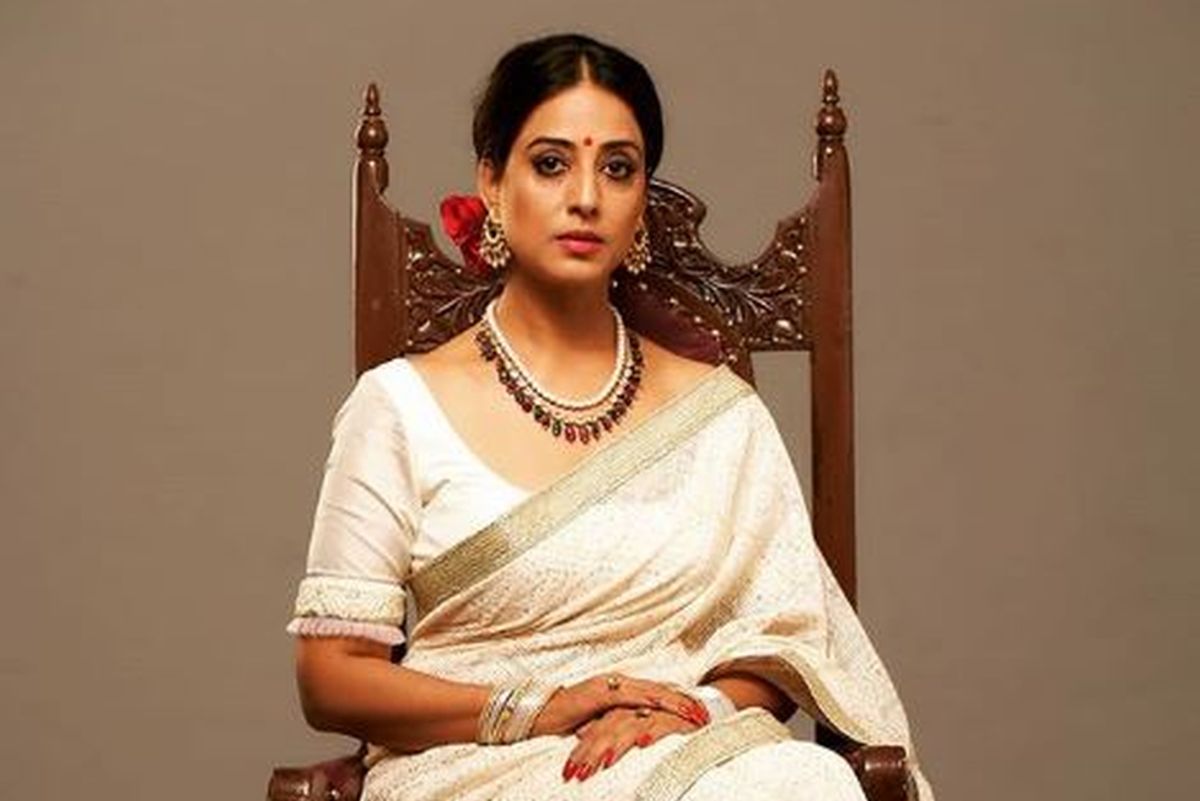 I am ready to embrace motherhood without marriage, says Mahie Gill