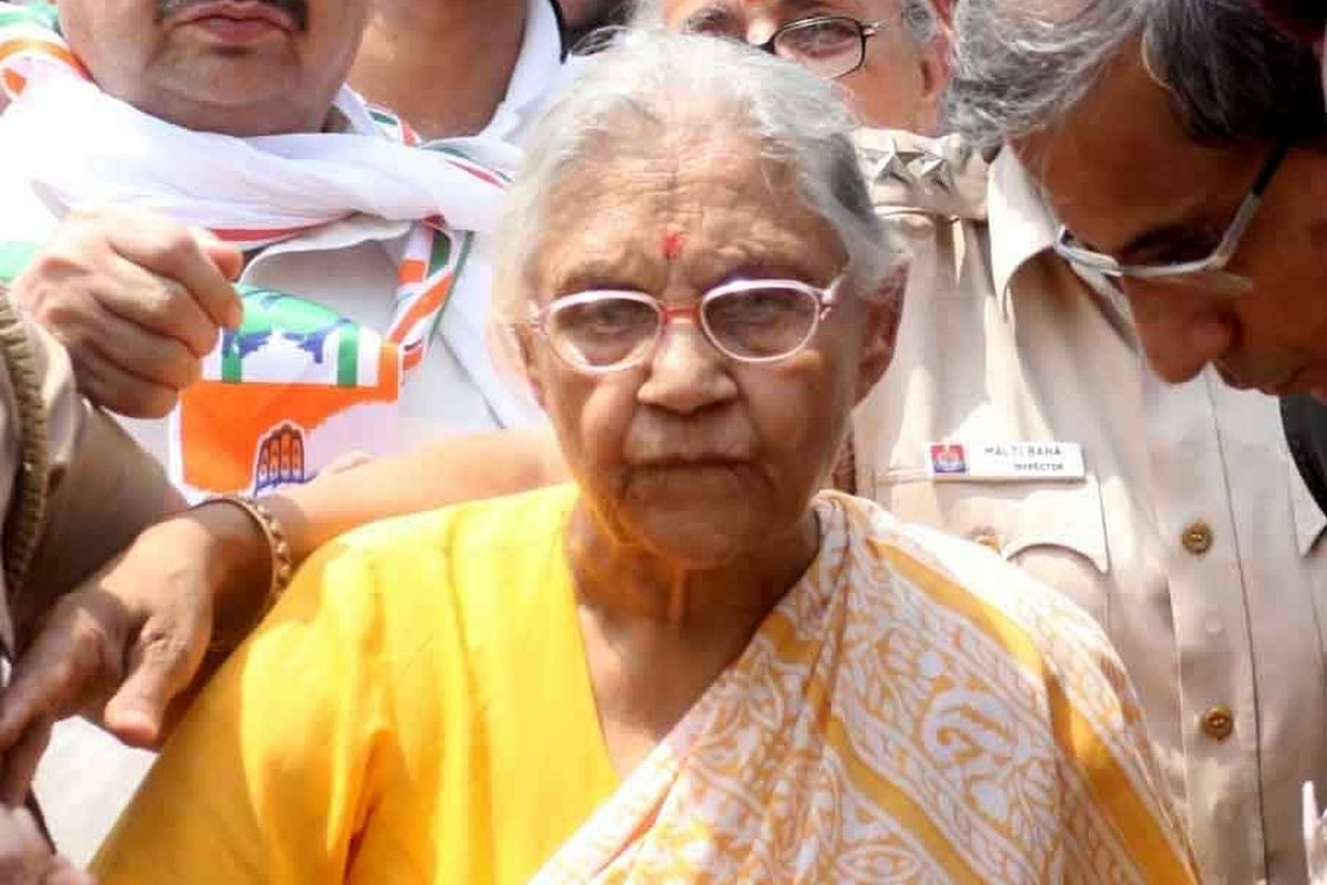 Lata Mangeshkar, Akshay Kumar mourn Sheila Dikshit’s demise