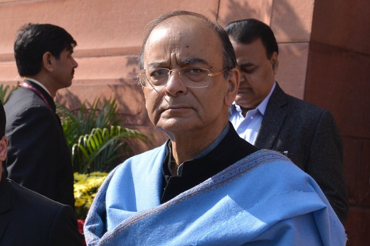 Arun Jaitley in AIIMS, PM, Shah visit hospital