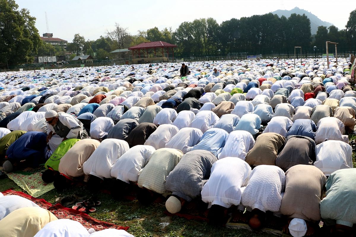 J-K celebrates Eid amid massive security; people offer prayers at local mosques as restrictions return