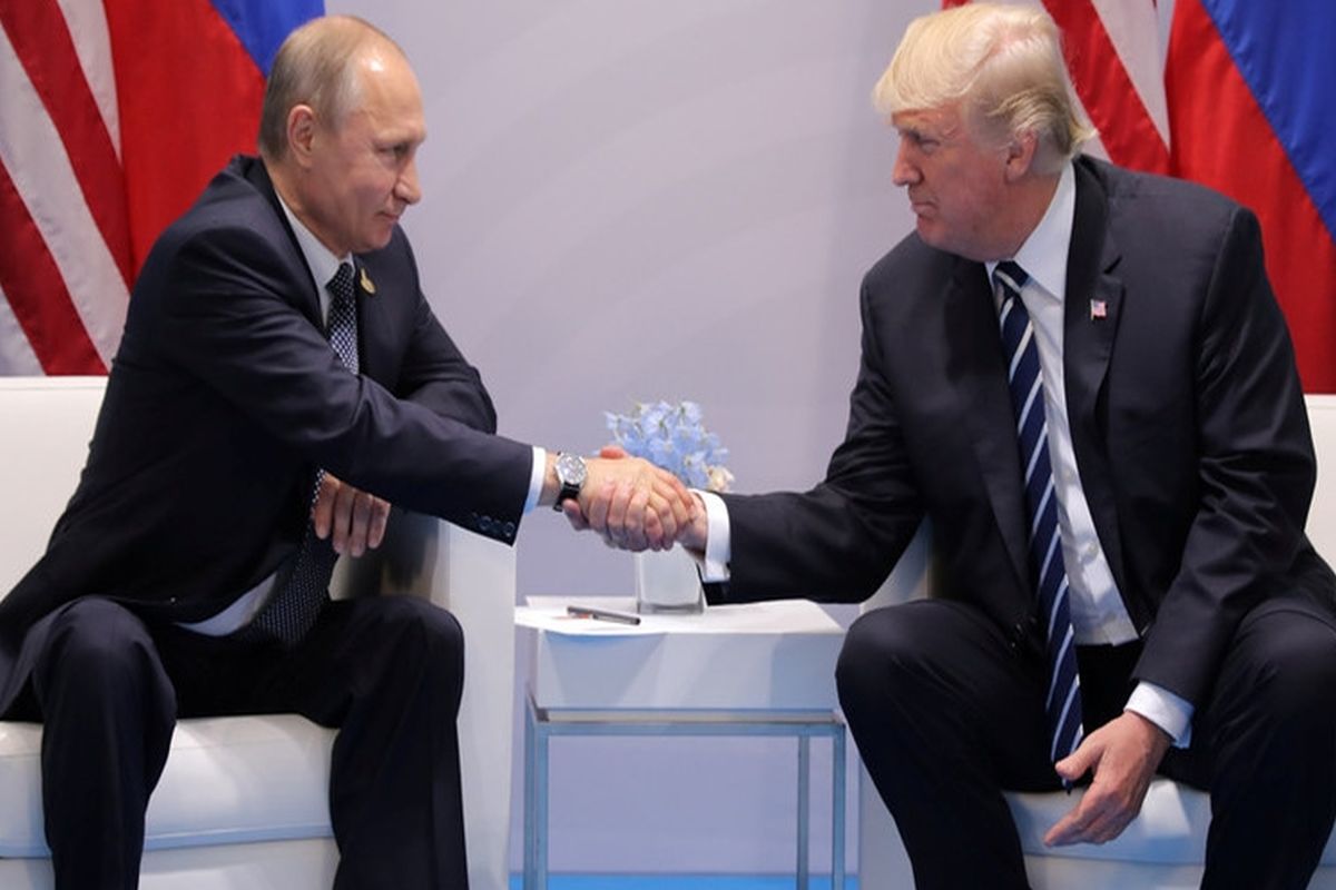 Donald Trump, Putin speak over phone on trade, wildfires
