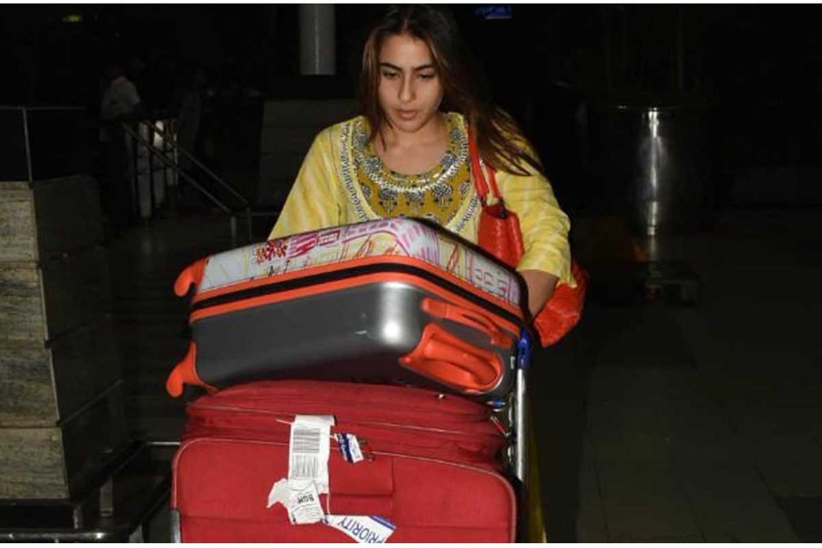 Alia Bhatt vs Sara Ali Khan: The Airport Attitude Battle