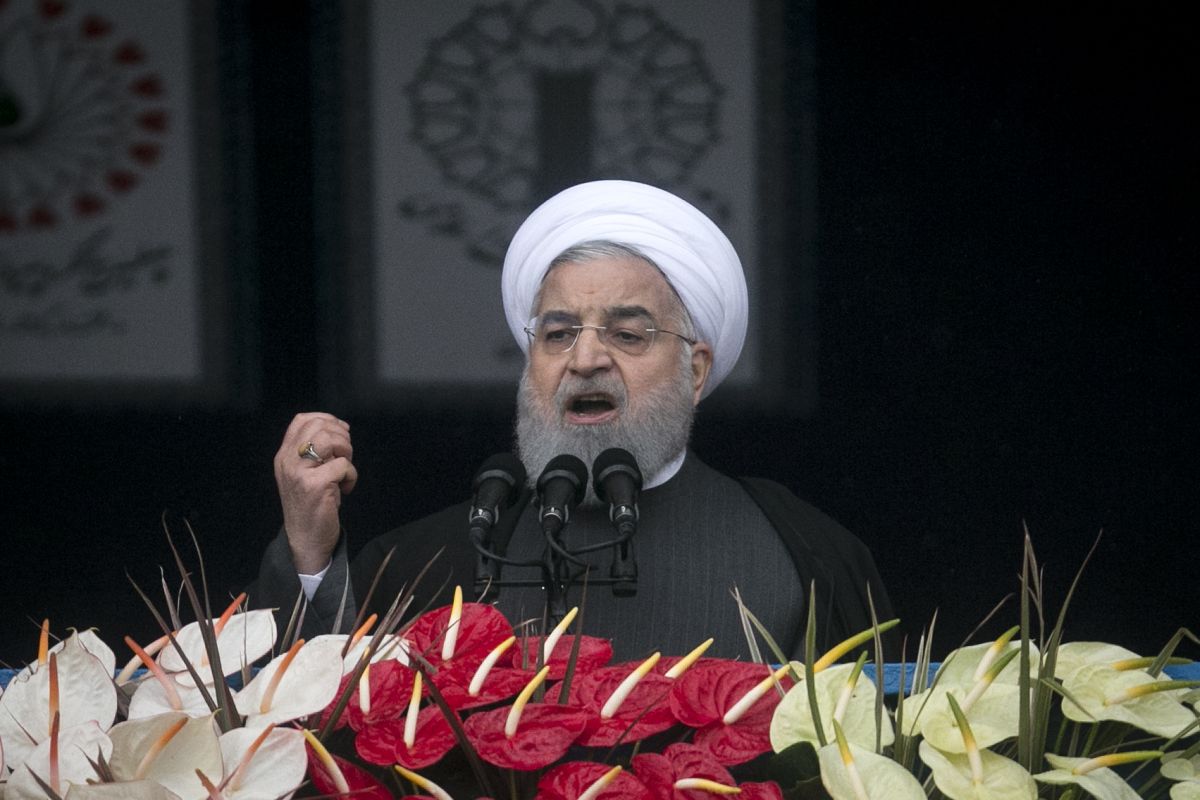 US must lift all sanctions before talks: Rouhani