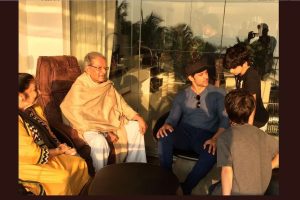 Hrithik Roshan’s maternal grandfather and filmmaker J Om Prakash passes away