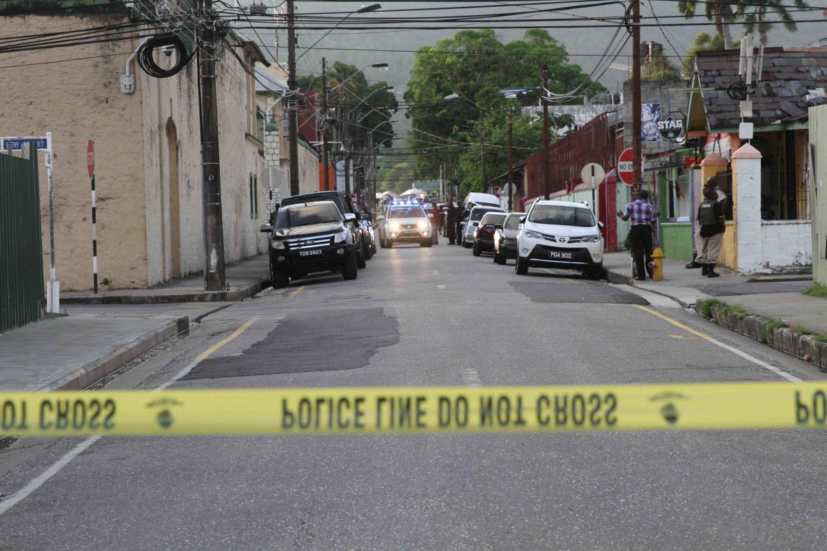 Gunmen kill 8 in Mexico, 2 injured