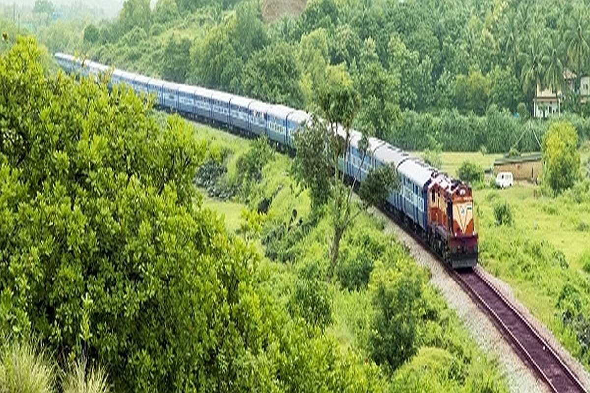 Railways announces 25% discounts in trains with less vacancy