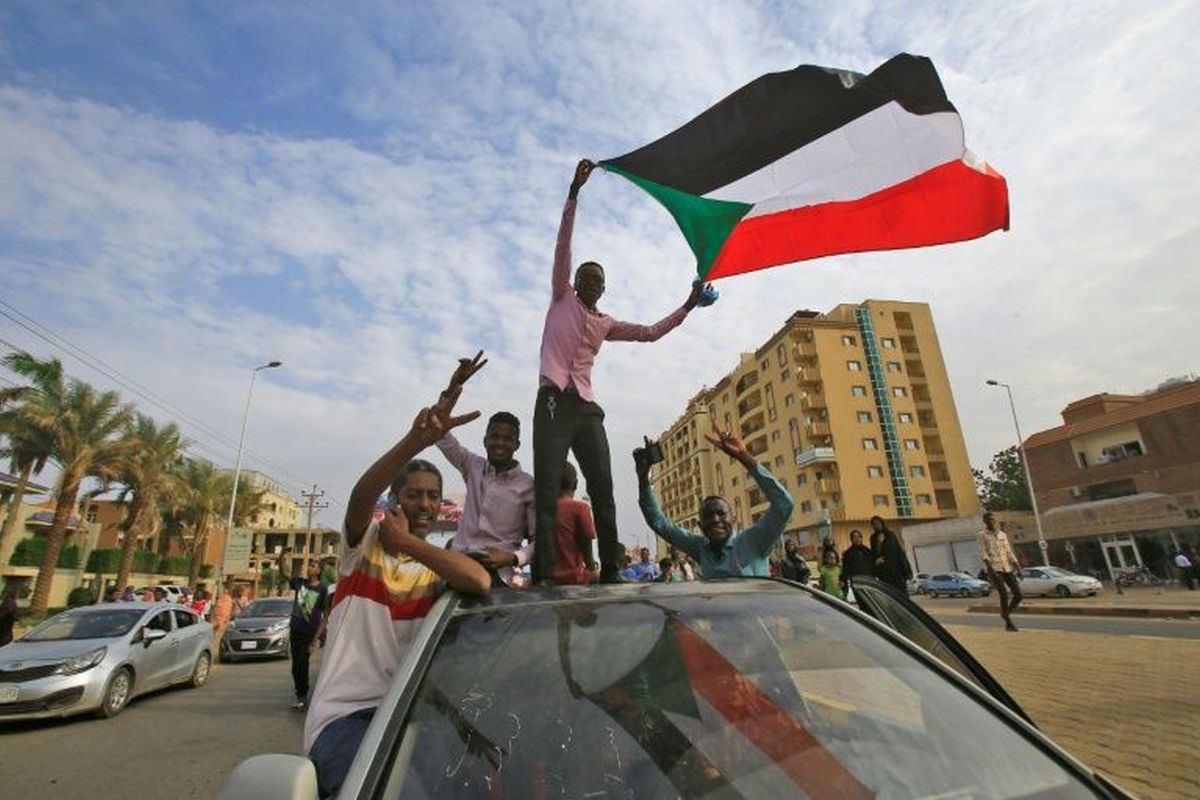 Sudan on brink