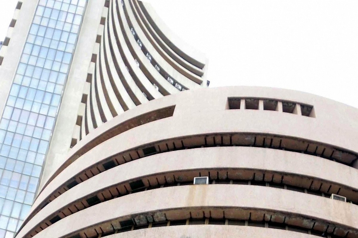 Sensex down to 175, Nifty 41.80 points lower