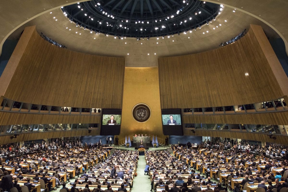 China to firmly implement Paris Agreement