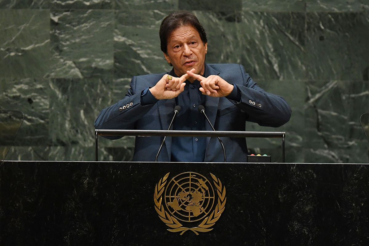 Imran Khan raises Kashmir issue, repeats his war rhetoric, warns of consequences at UNGA