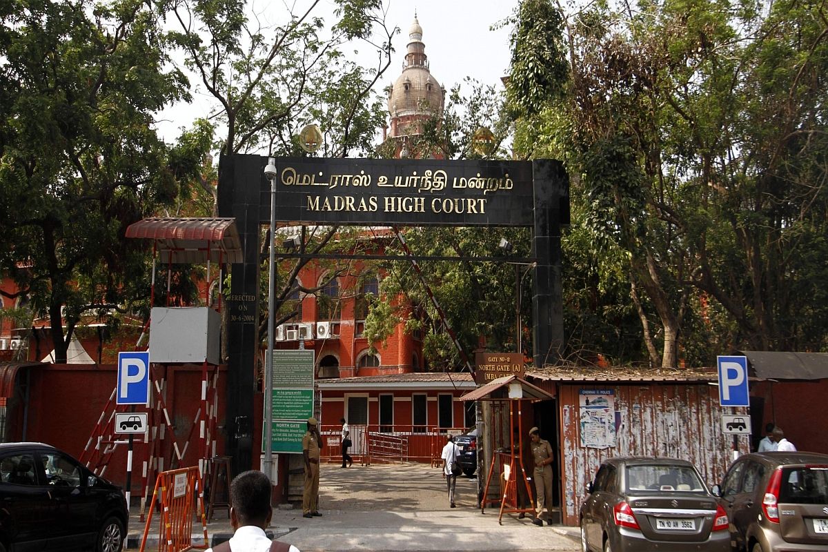 Madras HC sentences Additional Chief Secretary, 2 others to 2 weeks imprisonment in contempt case