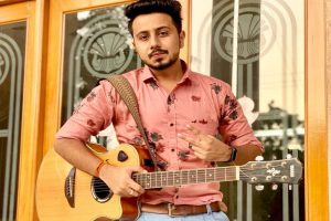 Gaurav Medatwal sings for Kaun Banega Crorepati 2019