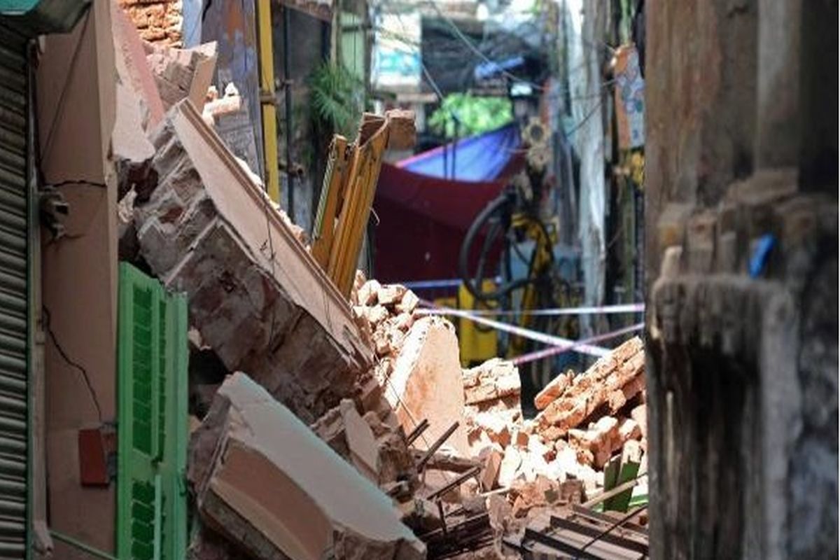 One year after Bowbazar cave-in, KMRCL clueless on future of evicted families
