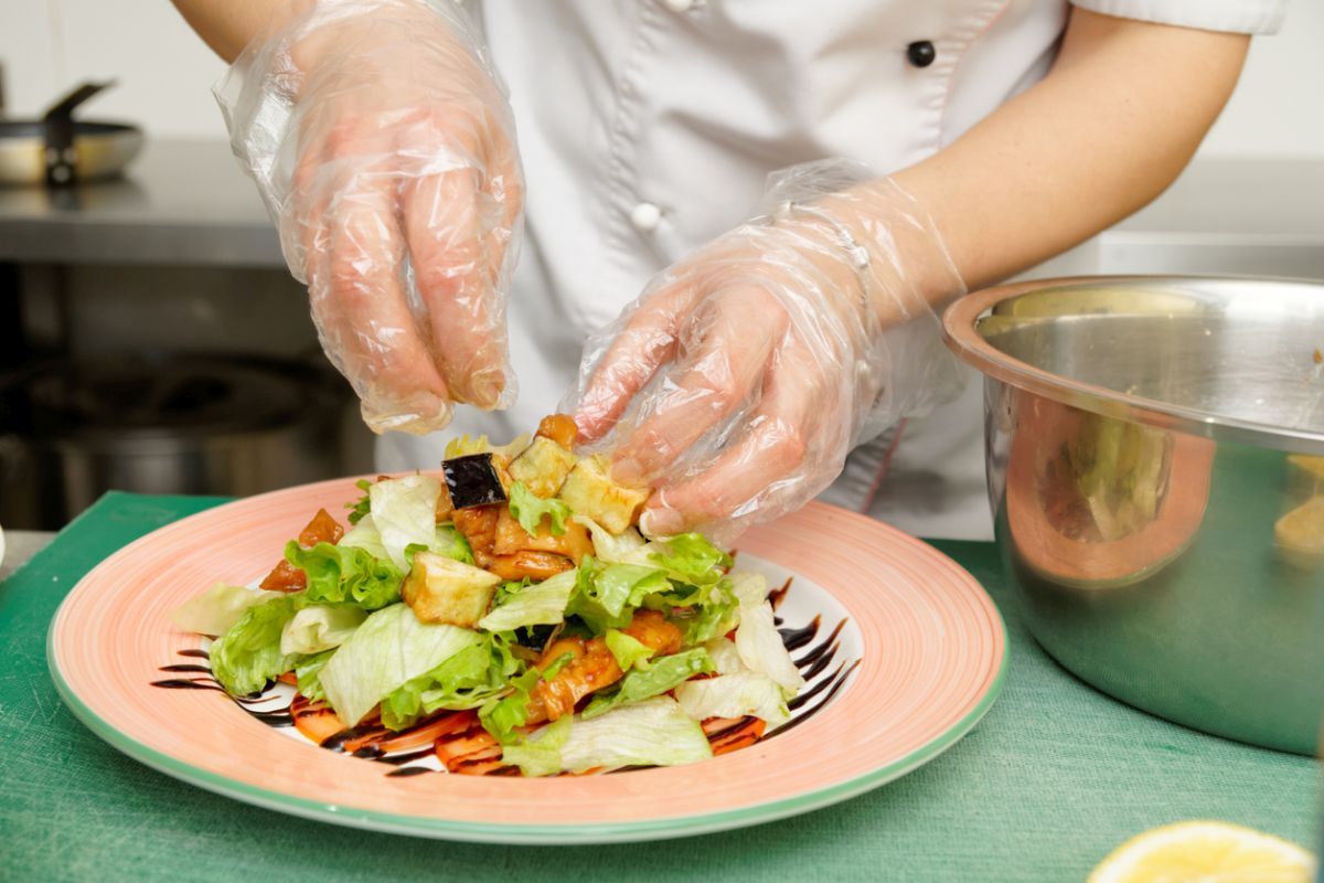 Online food suppliers told to get hygiene rating by 31 October