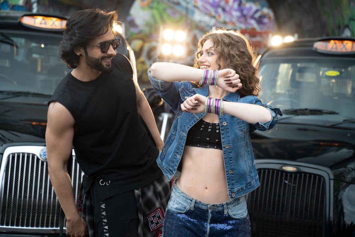 Jackky Bhagnani teams up with Dytto for festive song - The Statesman