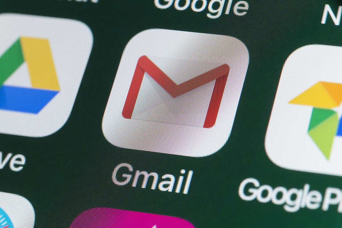 Dark theme is now rolling out  on Gmail for Android and iOS