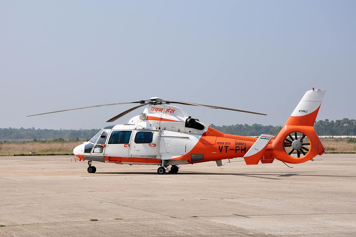 DGCA suspends two Pawan Hans pilots for faulty landing