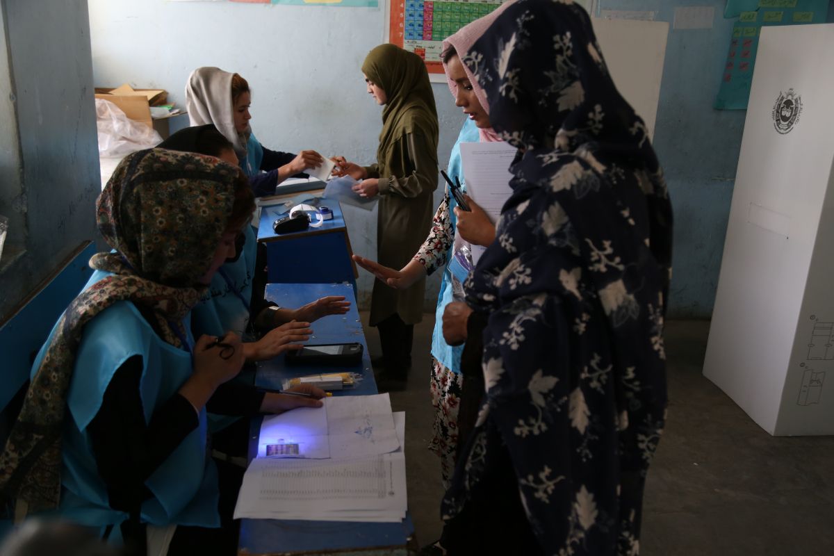 Over 1 million votes counted: Afghan poll officials