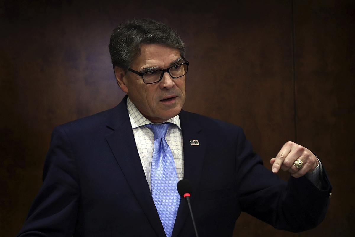 Trump impeachment probe: US Energy Secretary Rick Perry steps down