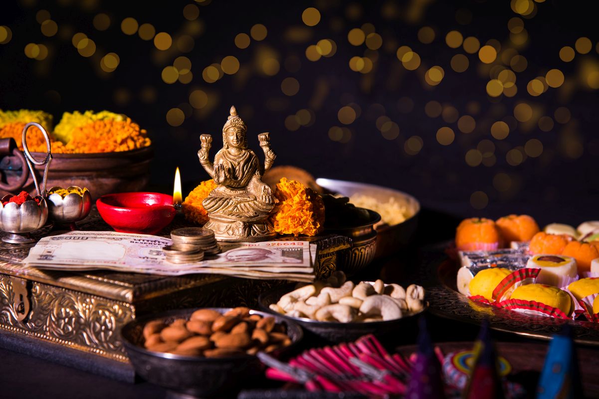 Foods that help you stay energetic during eventful Diwali season