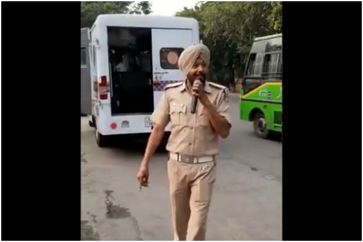 Chandigarh cop singing Daler Mehndi song ‘Bolo Ta Ra Ra’ goes viral; singer thanks police
