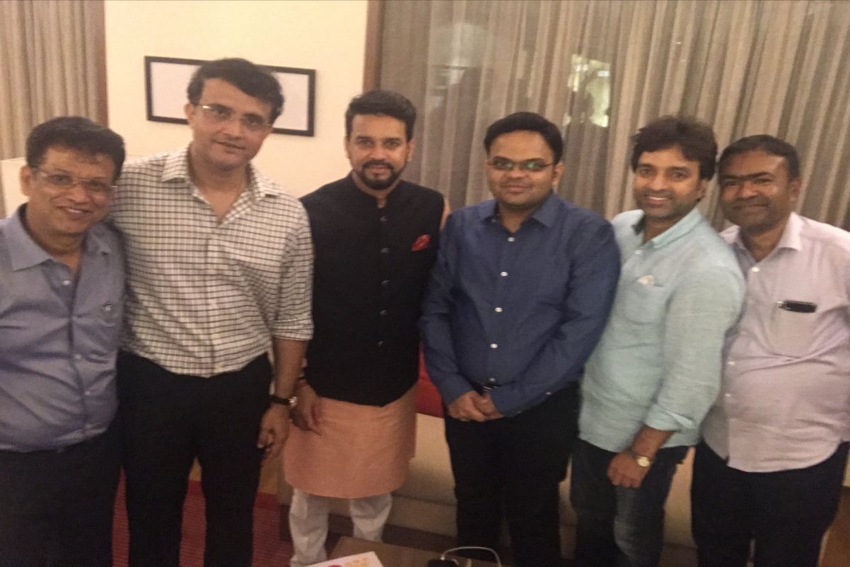 Ganguly shares image of his new BCCI team, thanks Anurag Thakur