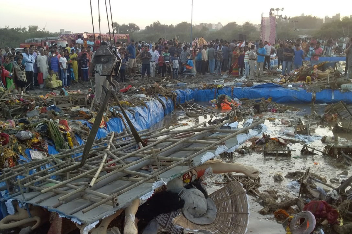 Artificial ponds for immersion of Goddess Durga idols leave devotees unhappy due to small size