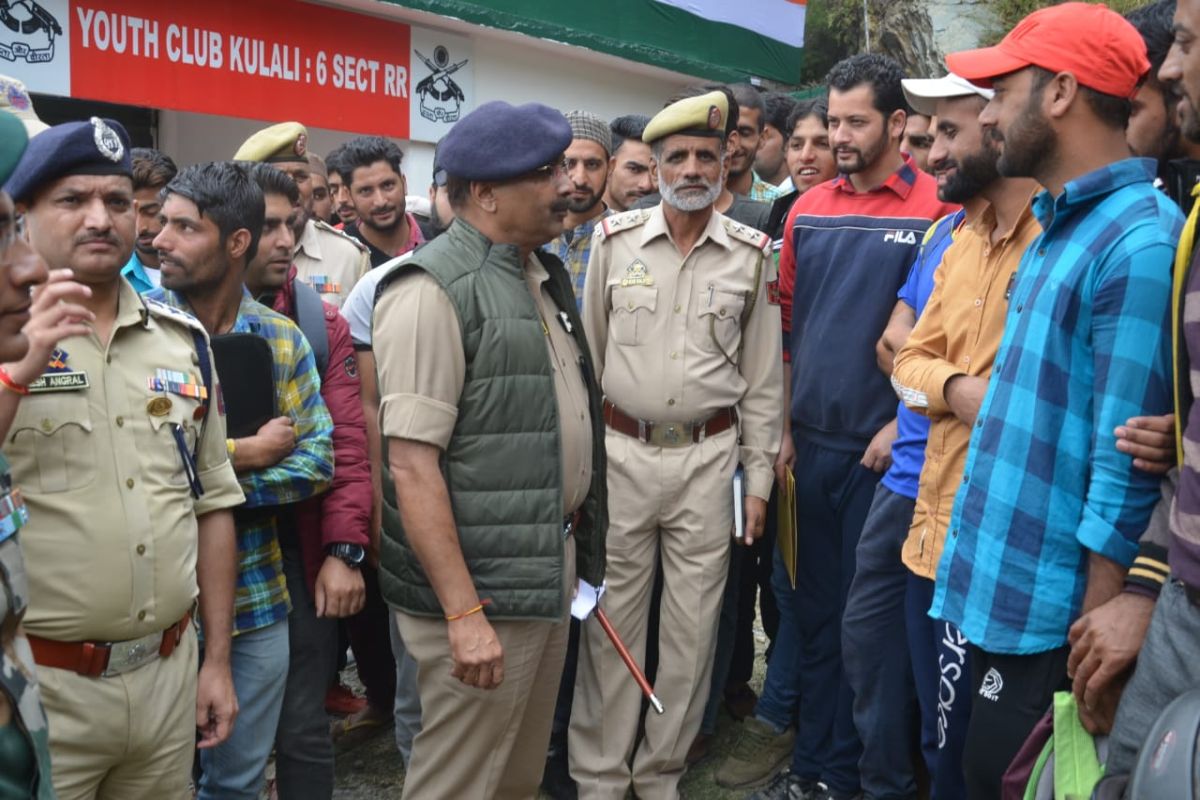 DGP Dilbag Singh tours LoC areas, reviews security situation