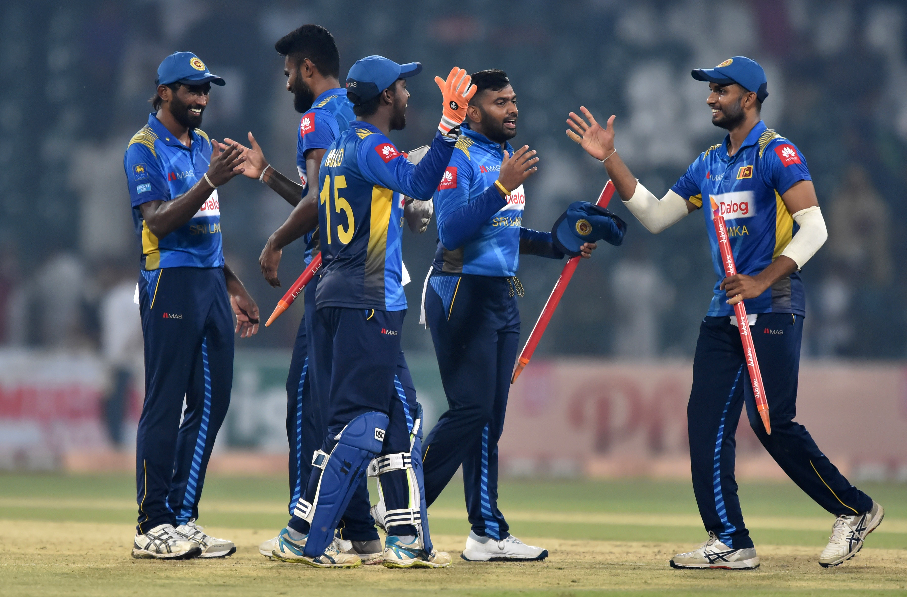 Sri Lanka defeat top-ranked Pakistan by 64 runs in first T20I