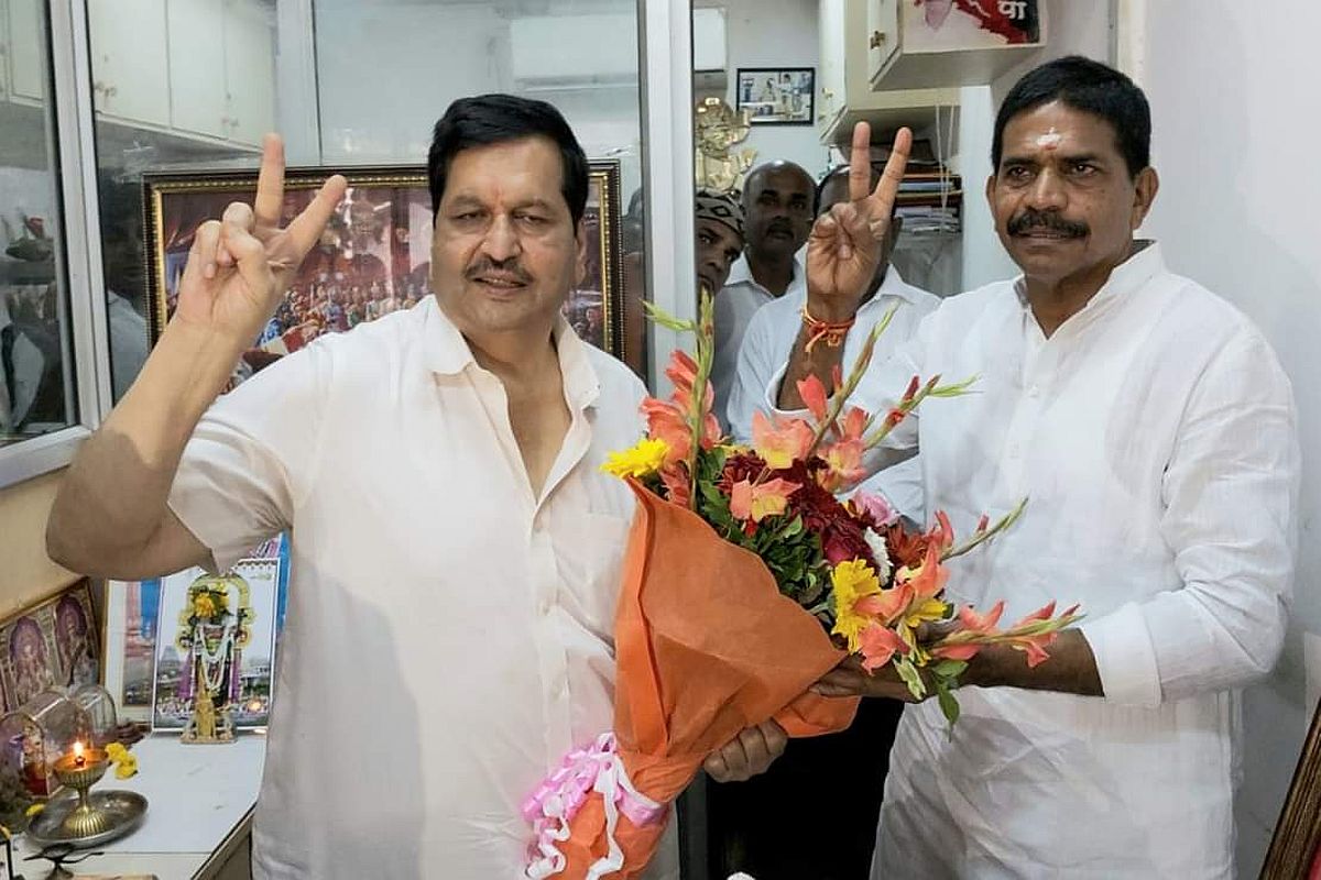 EC issues notice to Mumbai BJP chief for communal speech