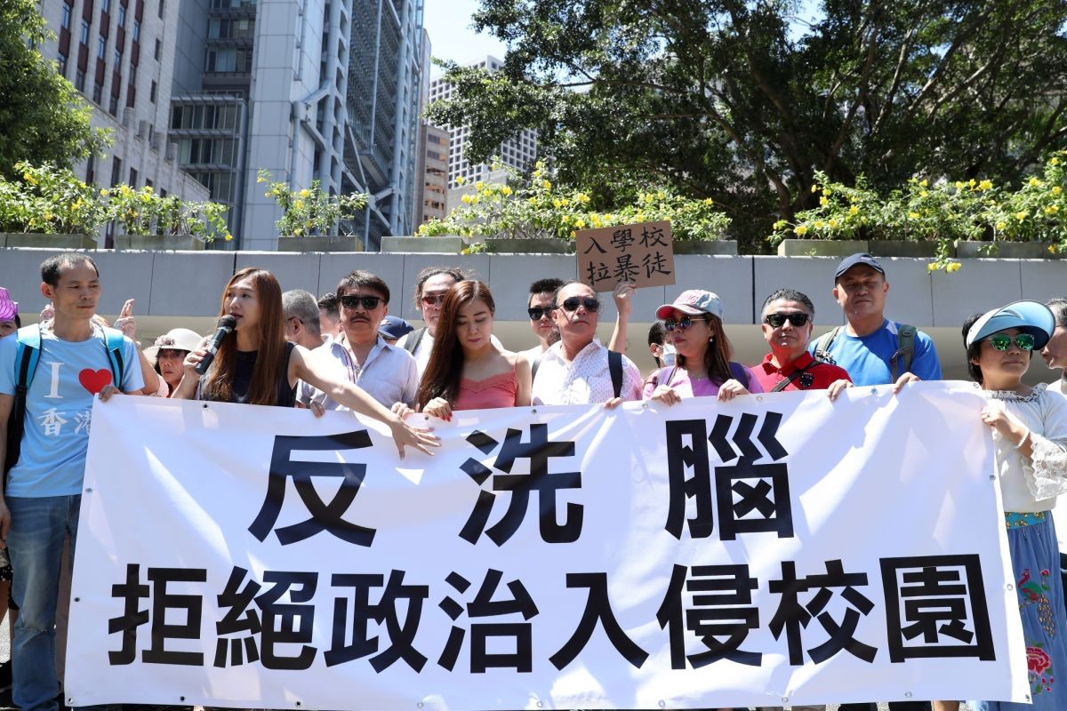 Hong Kong officially withdraws controversial China extradition bill