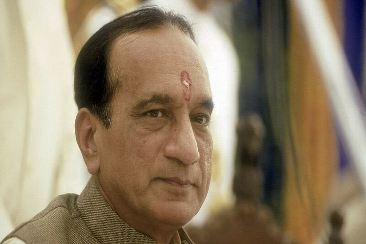 Ex-CM of Gujarat Dilip Parikh dies at 82, PM extends condolences